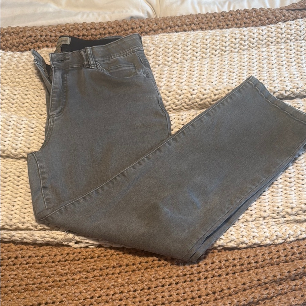 Women’s Democracy Grayish Jeans